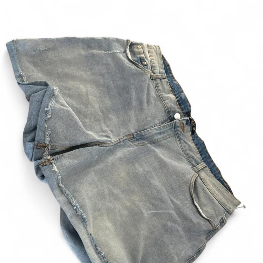 PLUS SIZE 20W STRETCHY Light wash denim‎ shorts